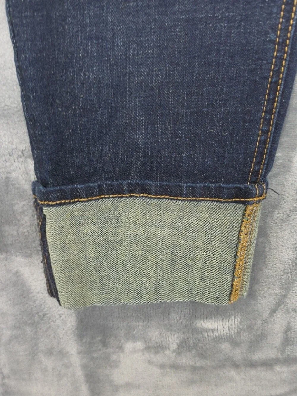 Chico's Dark Indigo Cropped Slim Jeans with Cuff sz 1.5(10)
